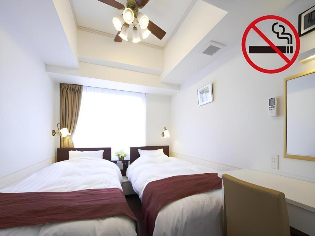Hotel Shimbashi Sambankan Токио Экстерьер фото