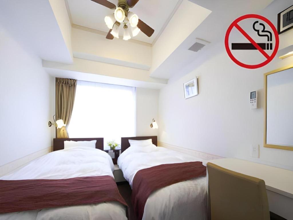 Hotel Shimbashi Sambankan Токио Экстерьер фото