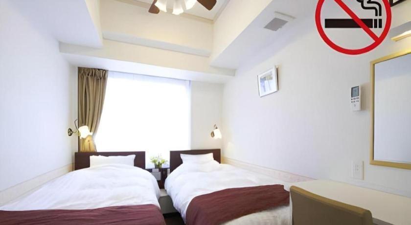 Hotel Shimbashi Sambankan Токио Экстерьер фото