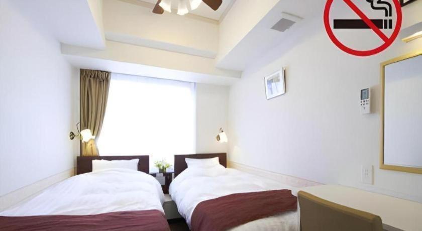 Hotel Shimbashi Sambankan Токио Экстерьер фото